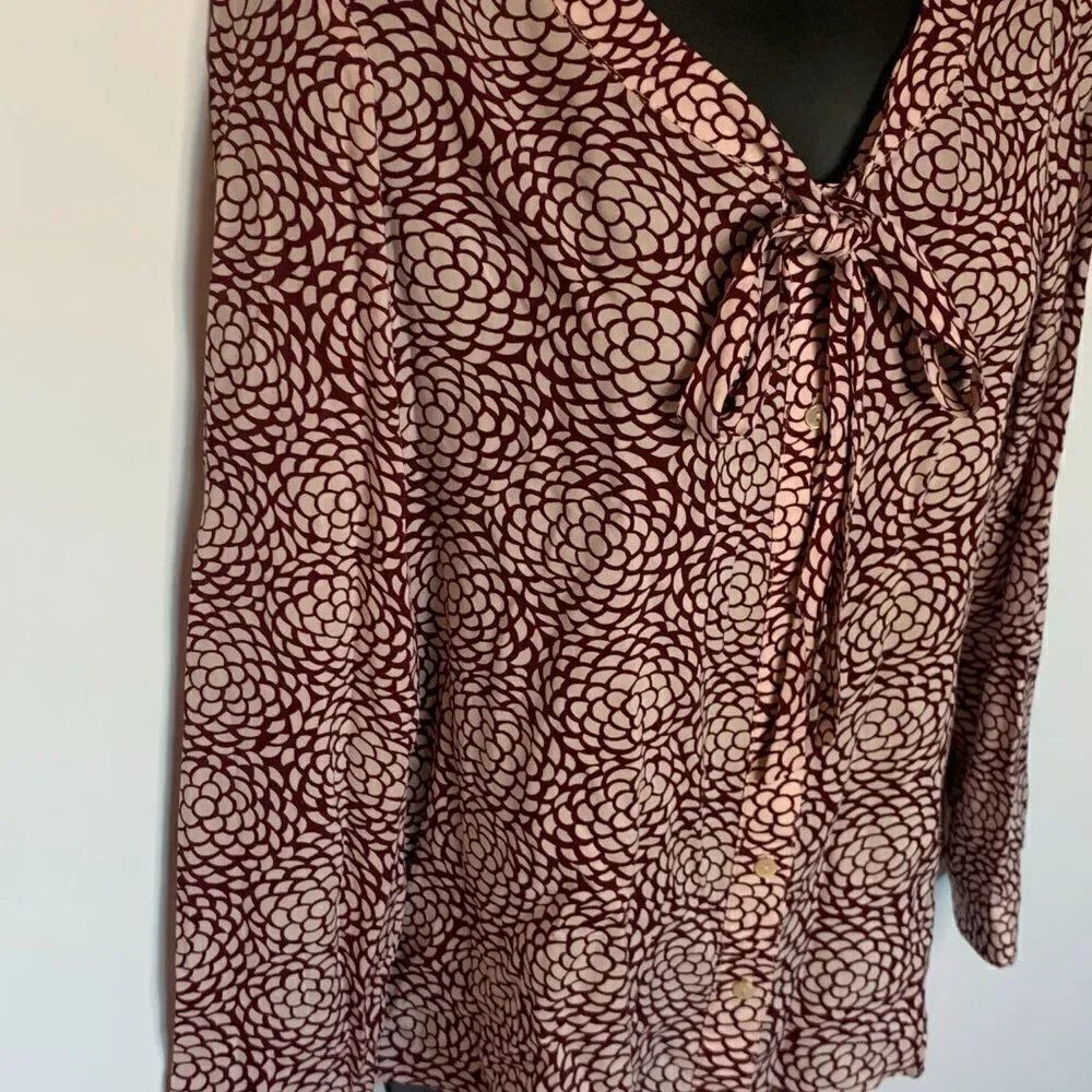 LL Bean Signature Rayon Blouse - Picture 3 of 9